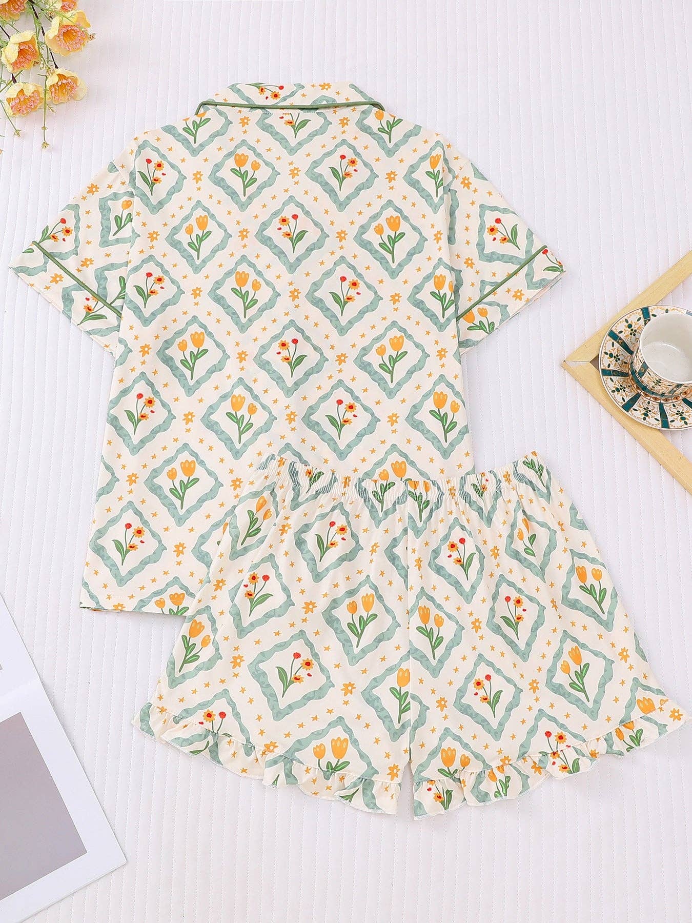 Spring Tulip Floral Print Pajama Set