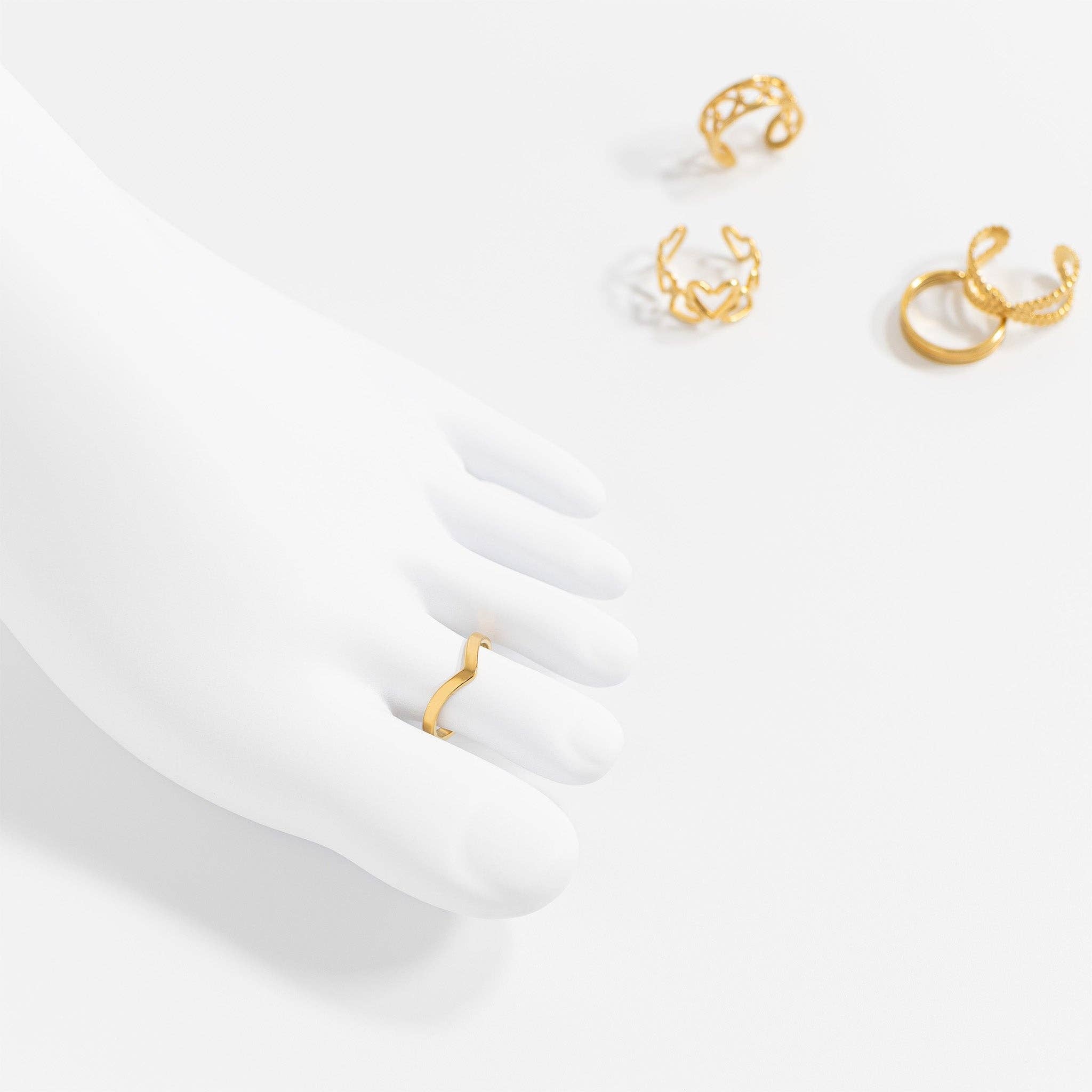 Point Toe Ring