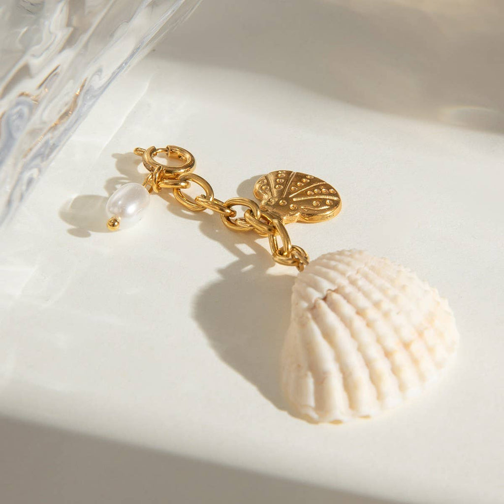 Bikini Charm Shell