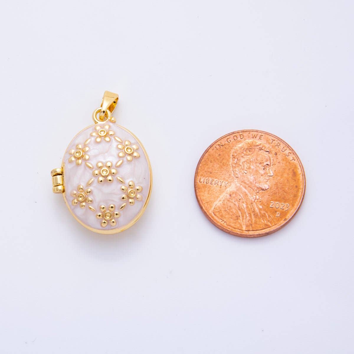 Enamel Vintage Flower Locket Charm